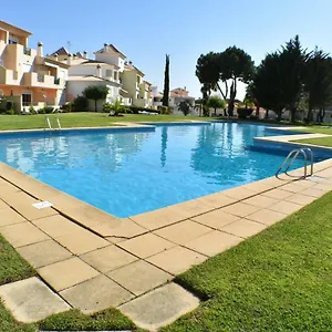 https://fantastic-apartment-near-to-beach-and-amenities.hotelaalgarve.com